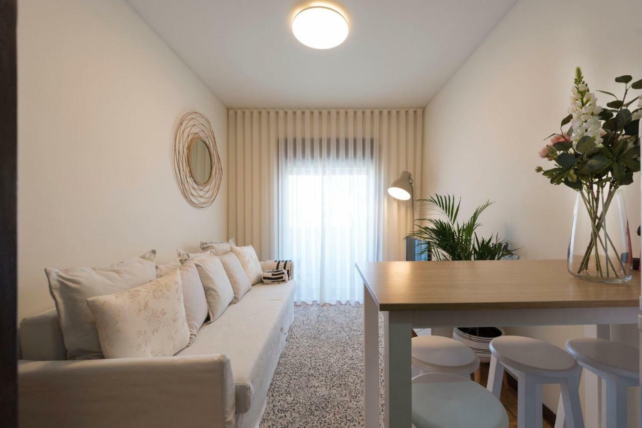 Lovelystay - Genuine Bonfim Balcony Flat OOporto Exterior foto