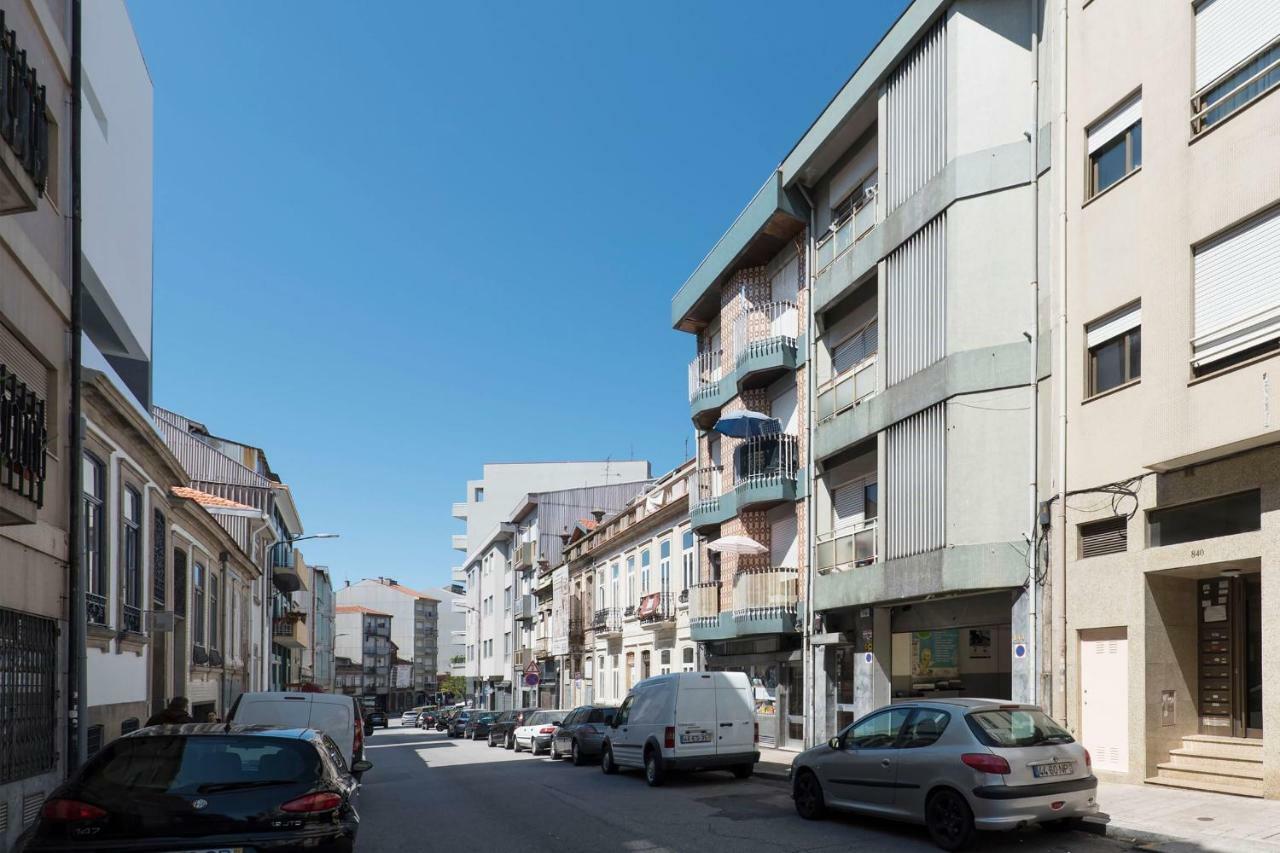 Lovelystay - Genuine Bonfim Balcony Flat OOporto Exterior foto