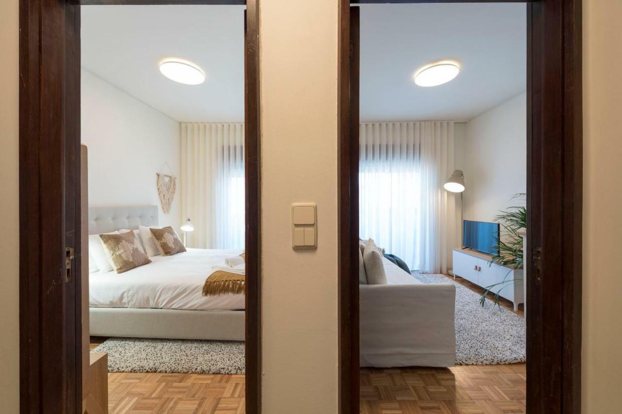 Lovelystay - Genuine Bonfim Balcony Flat OOporto Exterior foto